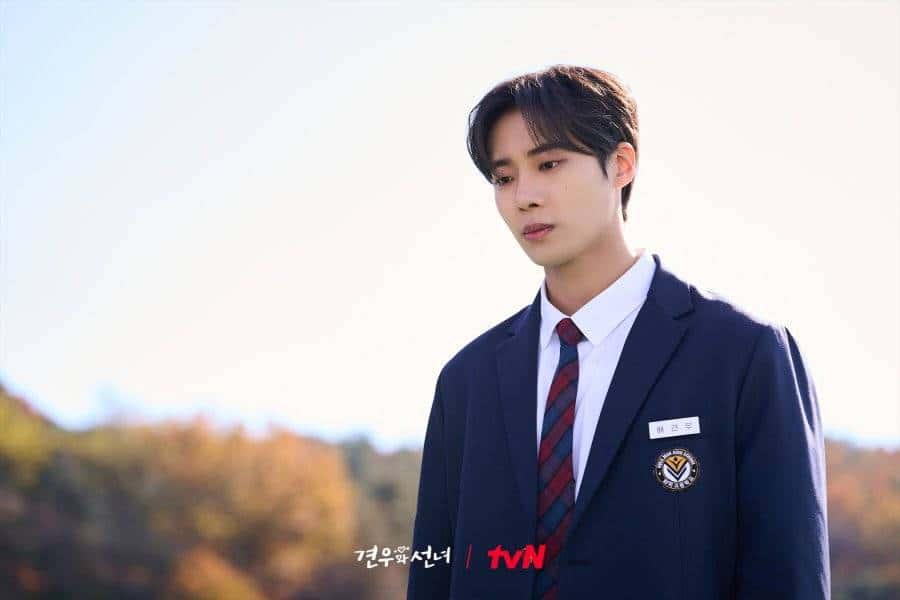 Por Que Choo Young Woo Se Afasta Para Proteger os Outros em 'Head Over Heels'?